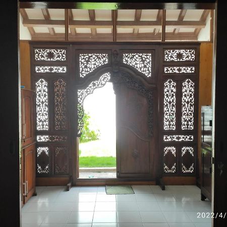 Kelana 2 Nice Homestay Semarang Exterior photo
