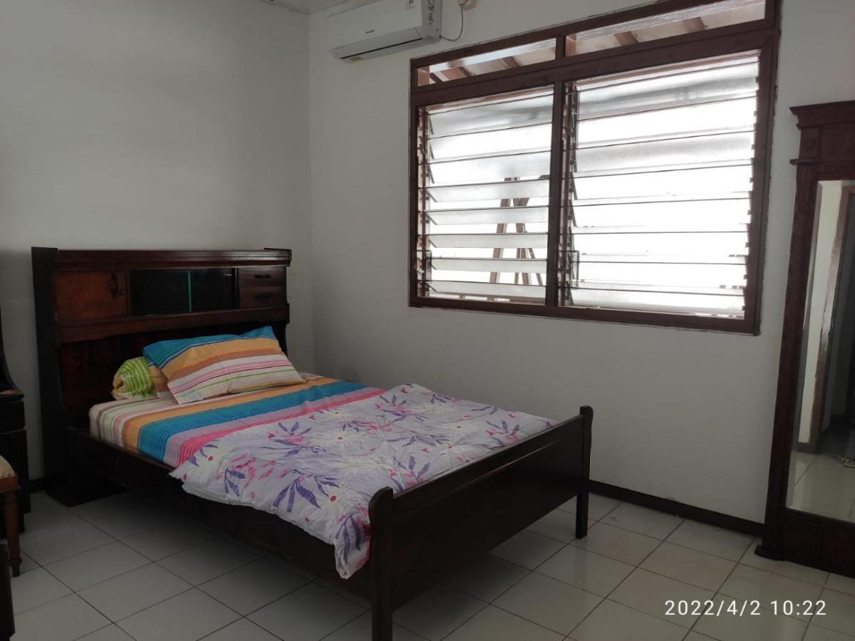 Kelana 2 Nice Homestay Semarang Exterior photo